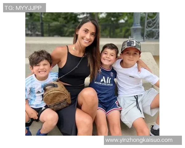 最专情的足球明星背后的爱情故事与职业生涯的完美交织